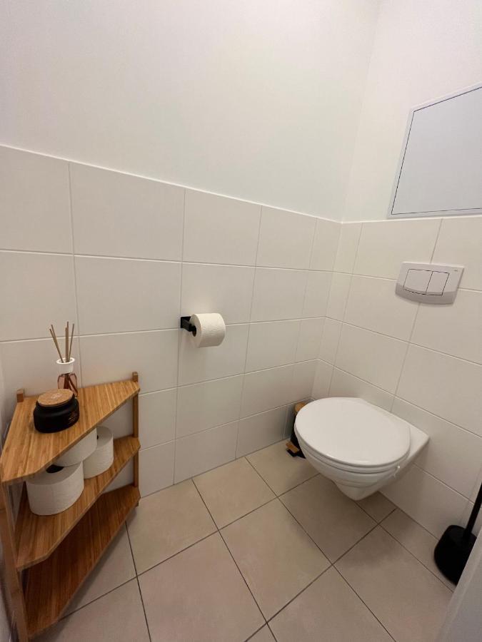 Penthouse Near Central Station With Free Parking Viena Exterior foto